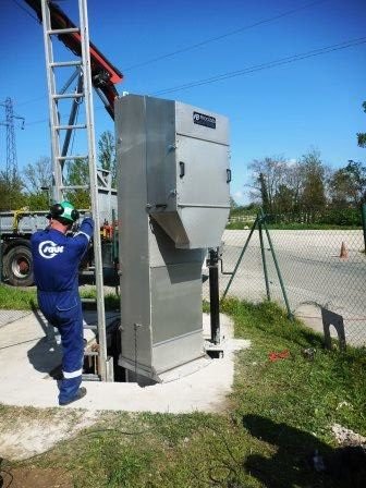 Un bel ensemble dégrilleur/compacteur installé en Ardèche